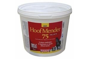 Equimins Hoof Mender 75 Pellets encourage keratin growth in the hoof